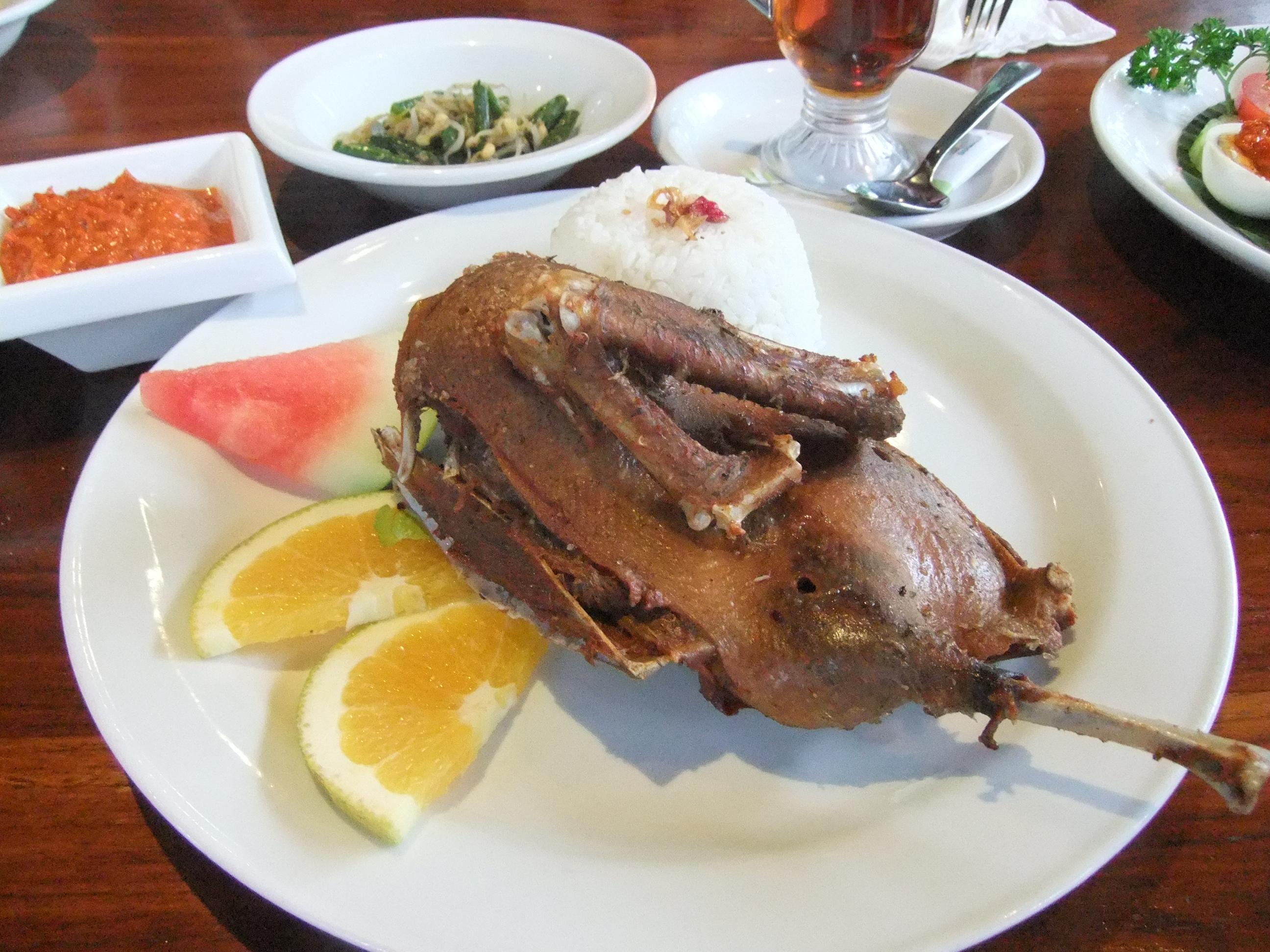 Representative fried duck rice image for Bebek & Ayam Goreng Pak Ndut Cilegon | Representative image, not exact site photo | Source: Wikimedia Commons | License: CC BY 3.0 | https://commons.wikimedia.org/wiki/File:Nasi_bebek_goreng_Ubud_Bali.JPG